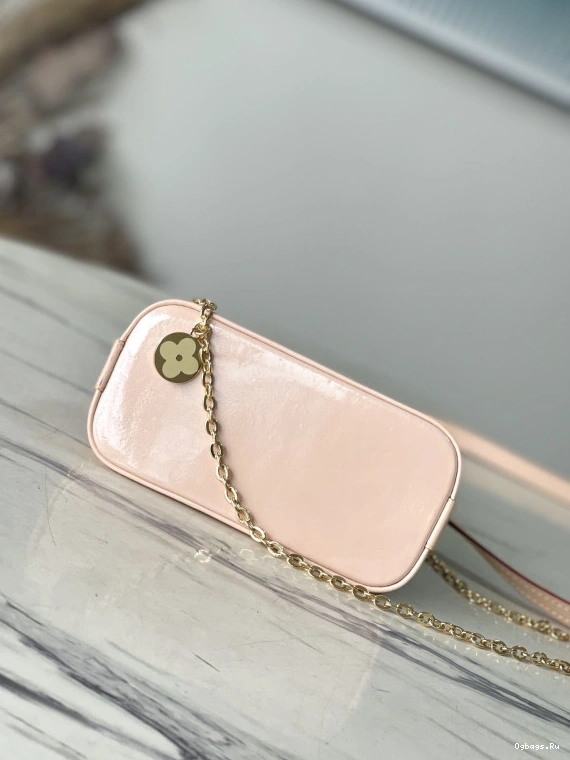 LOUIS Nano Alma-18*12*8cm VUITTON 0301